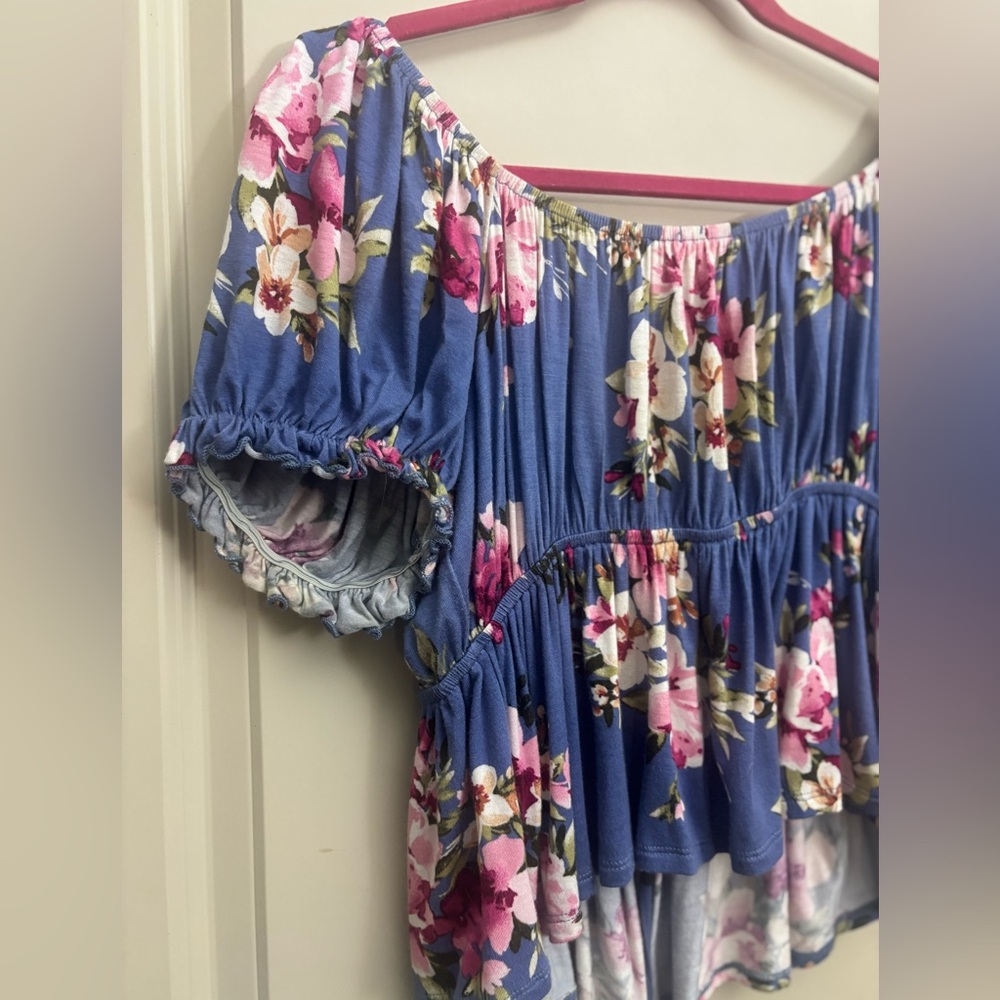 Blue Ruched Ruffled Blouse with Short Sleeves - Picture 7 of 10